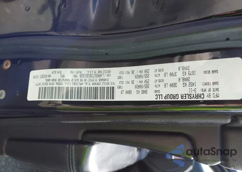 2011 Jeep Grand Cherokee Limited из США, поврежденный, VIN 1J4RR5GT2BC631628